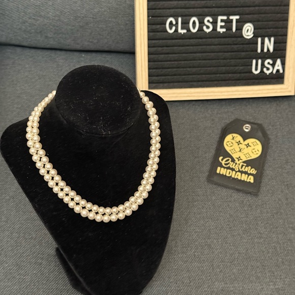 Pearl Necklace - Picture 1 of 15
